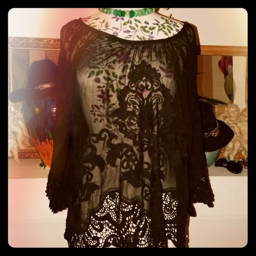 Embroidered evening dress as a mini dress or wear
